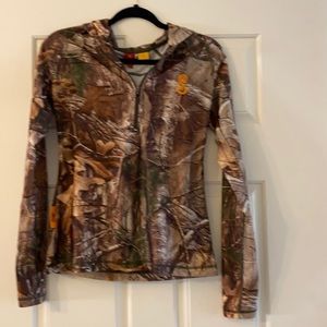 SHE Outdoor women’s camo